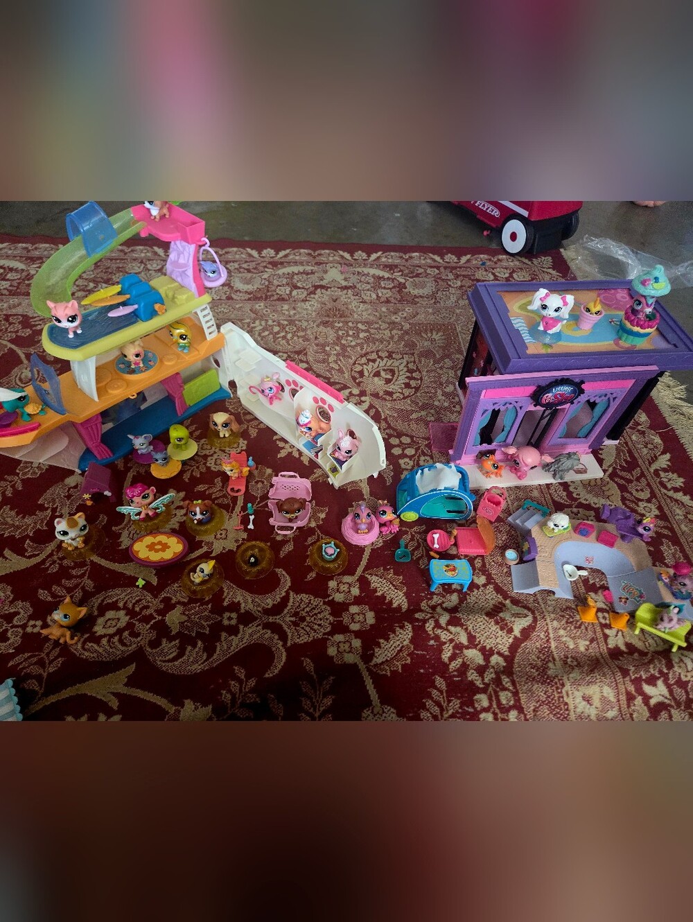 Littlest Pet Shop Kids Toy Playset — Pink, Blue, White